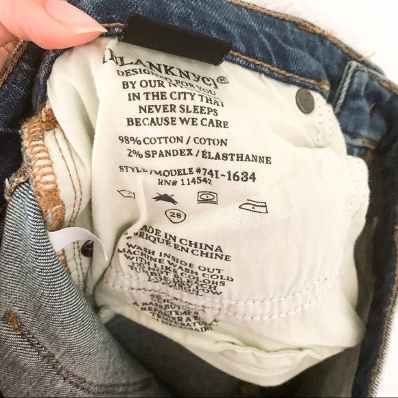 Blank NYC The Reade Skinny Crop Jeans - Picture 7 of 11